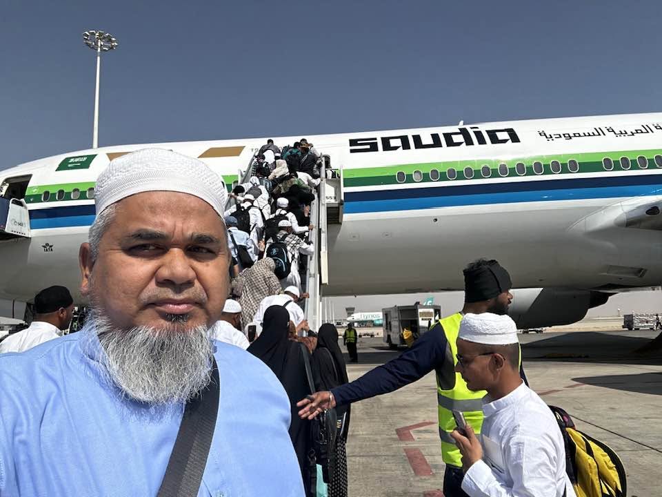Pilgrims boarding their flight to Saudi Arabia for the Haj pilgrimage